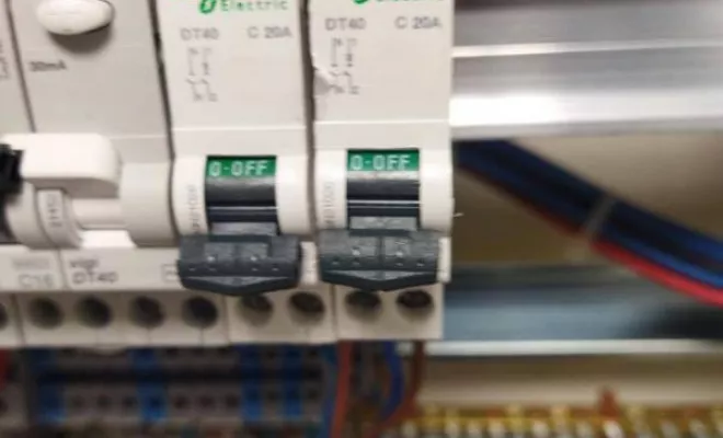 Installation électrique, Peyrolles-en-Provence, New Energie